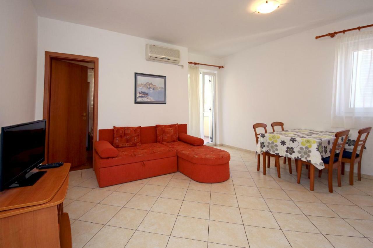 Dalmacia Apartments Srima Exterior foto