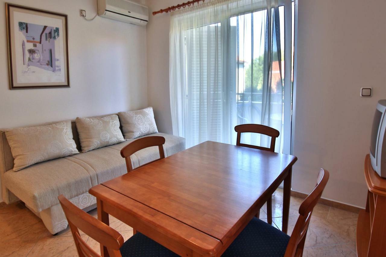 Dalmacia Apartments Srima Exterior foto